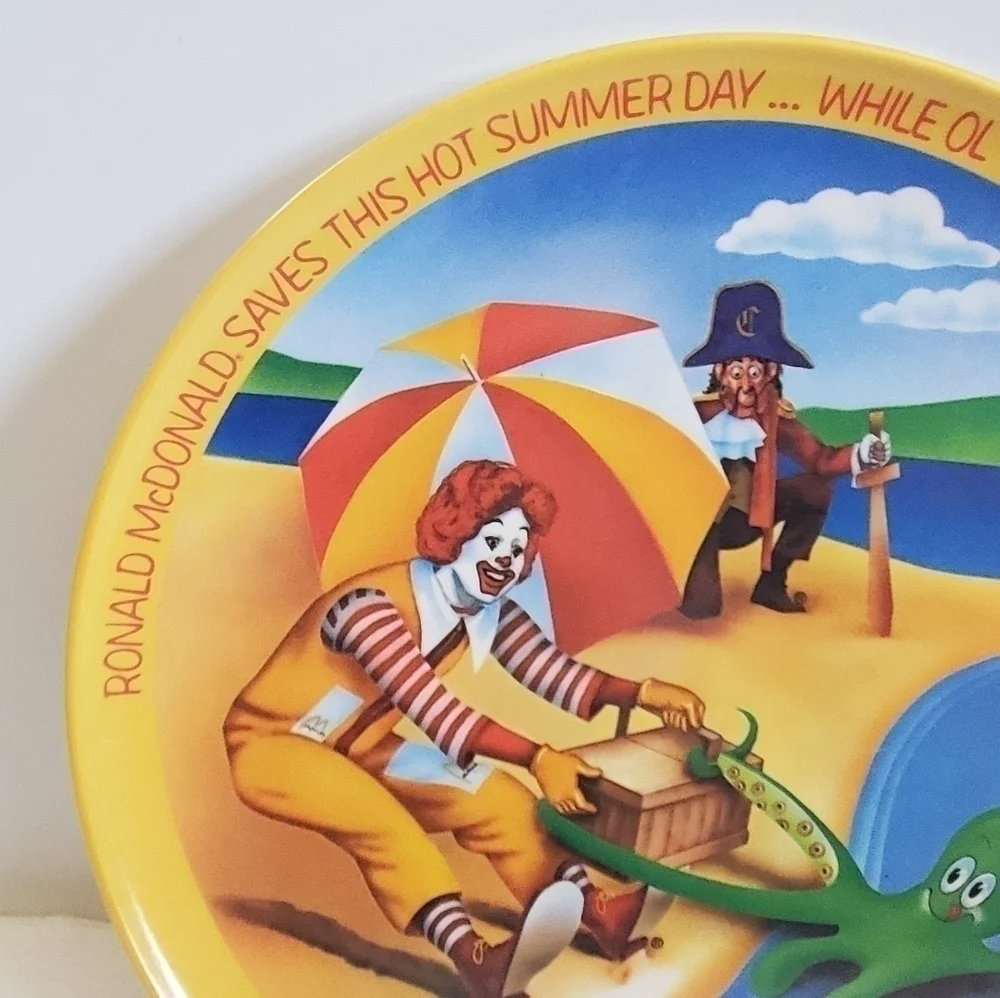 RONALD McDonald 1977 Vintage 4 Plate Set By Lexington 10